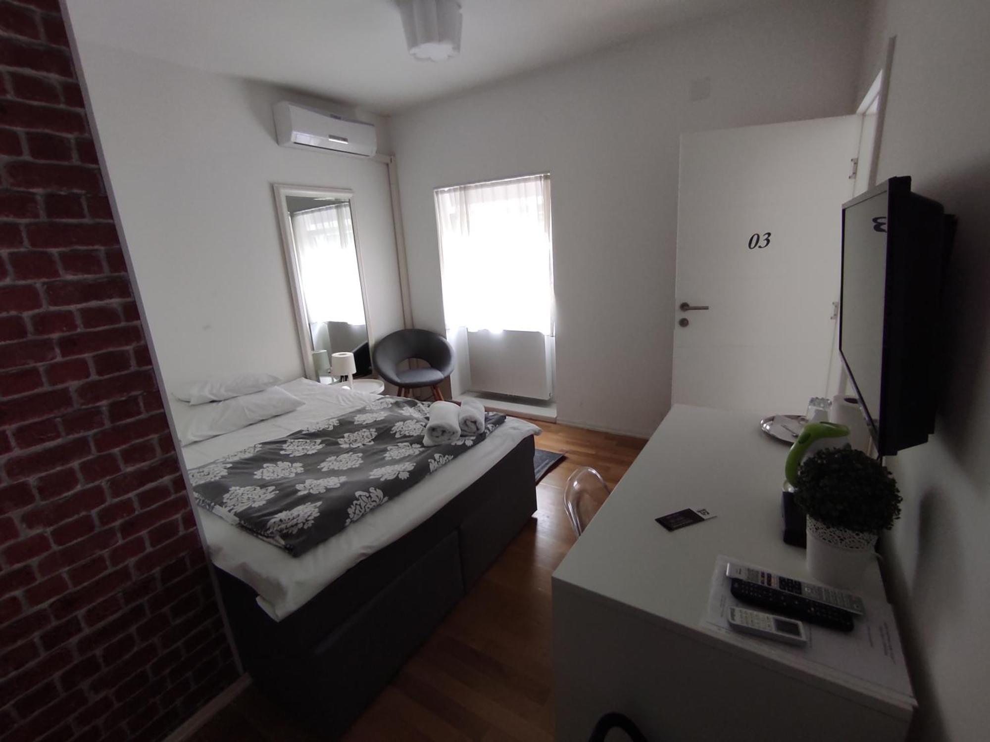 Home Apartmani I Sobe 奥西耶克 外观 照片